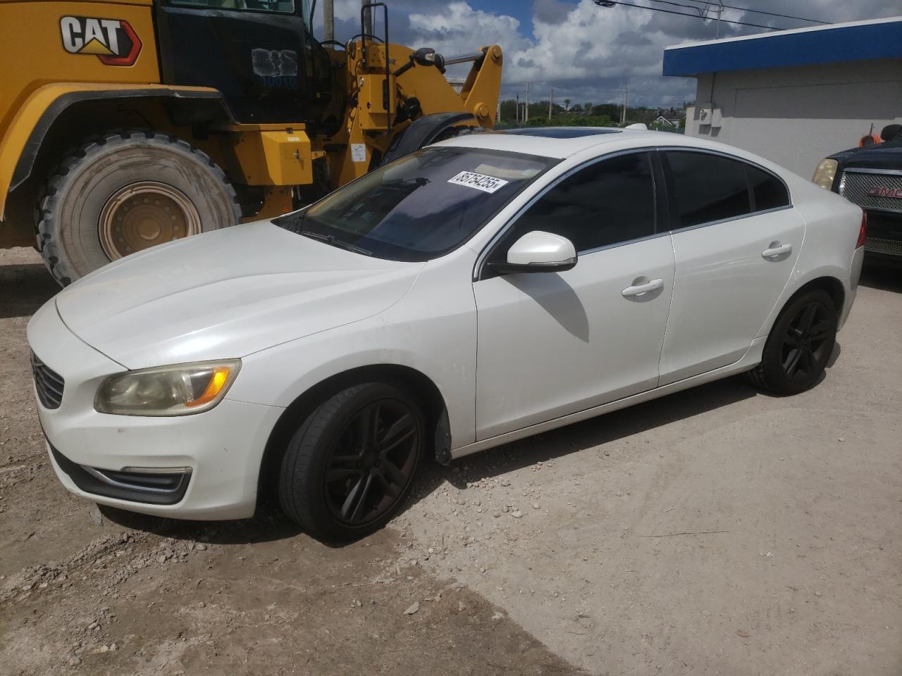 2014 VOLVO S60