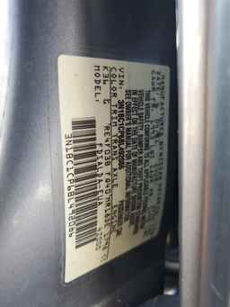 2011 NISSAN VERSA