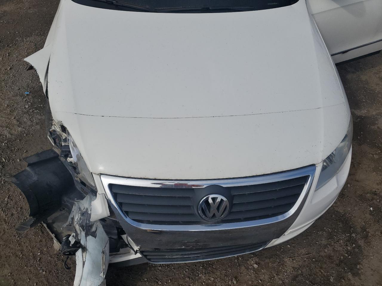 2008 VOLKSWAGEN Passat
