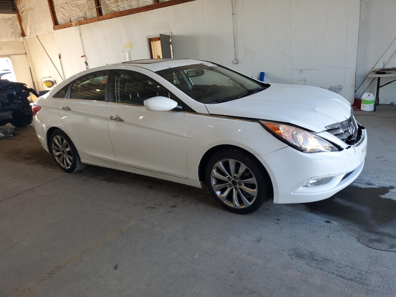 2011 HYUNDAI SONATA