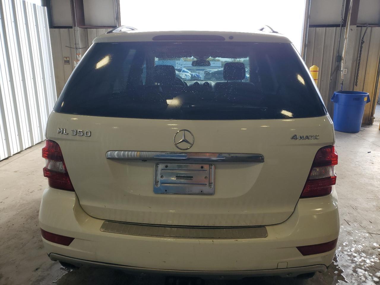 2011 MERCEDES-BENZ ML-Class