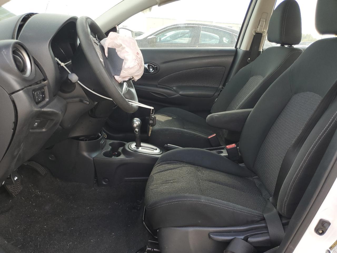 2017 NISSAN VERSA