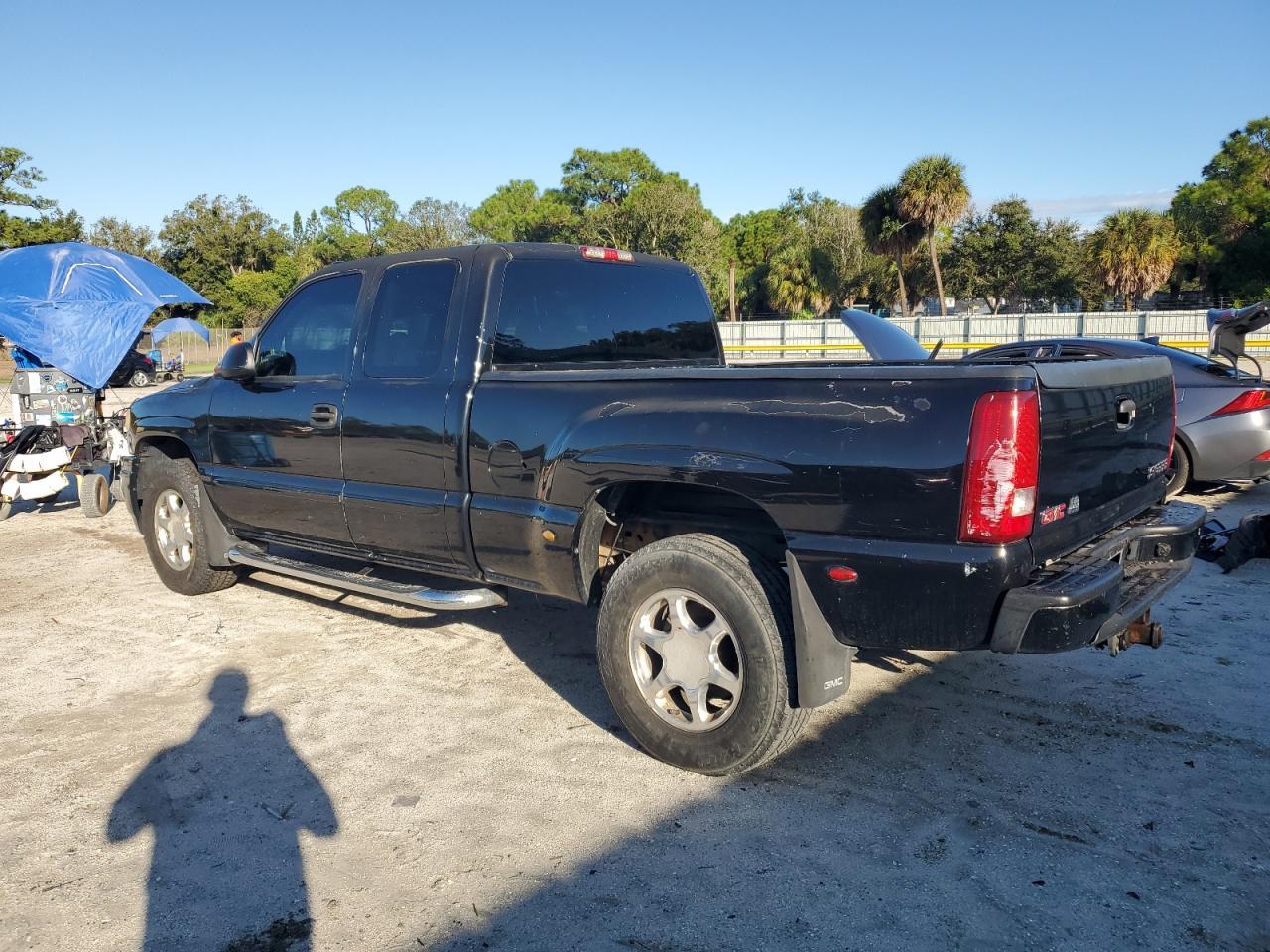 2004 GMC Sierra
