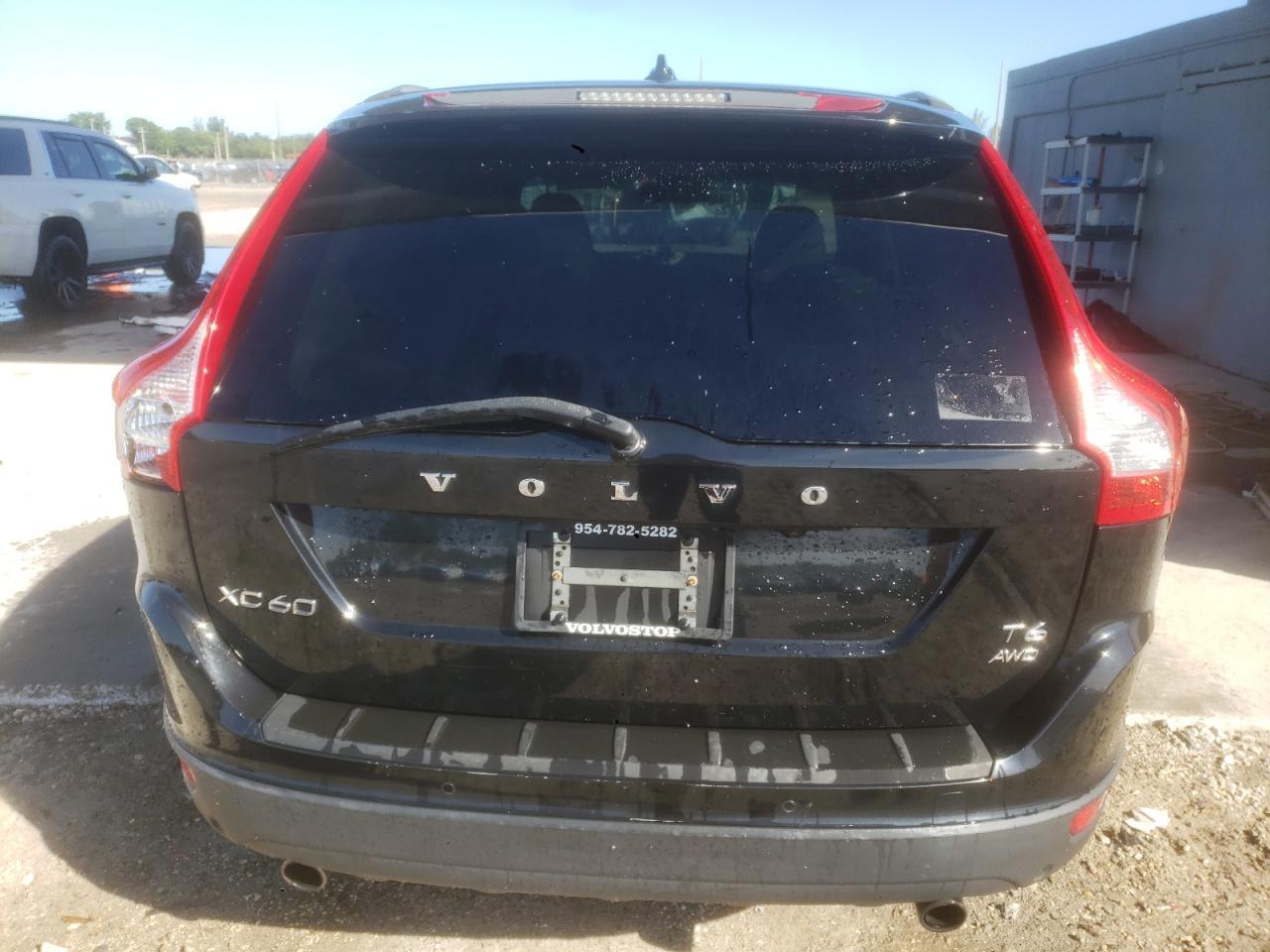 2013 VOLVO XC60