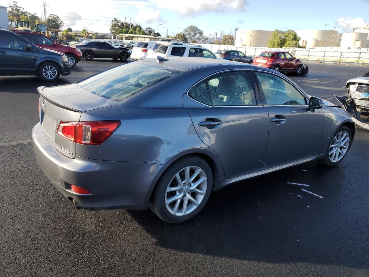 2013 LEXUS IS 250