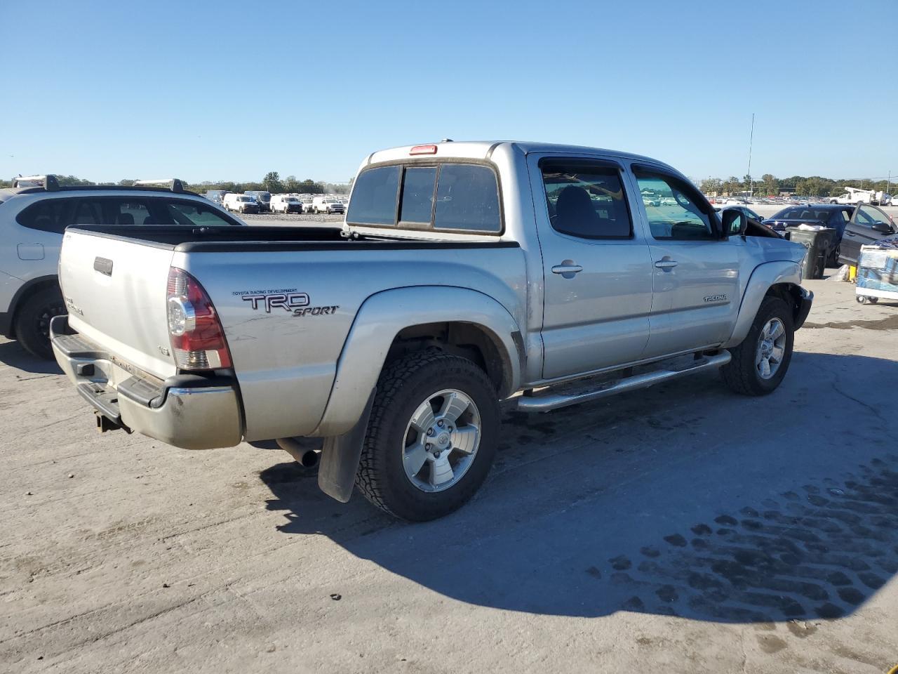 2011 TOYOTA TACOMA