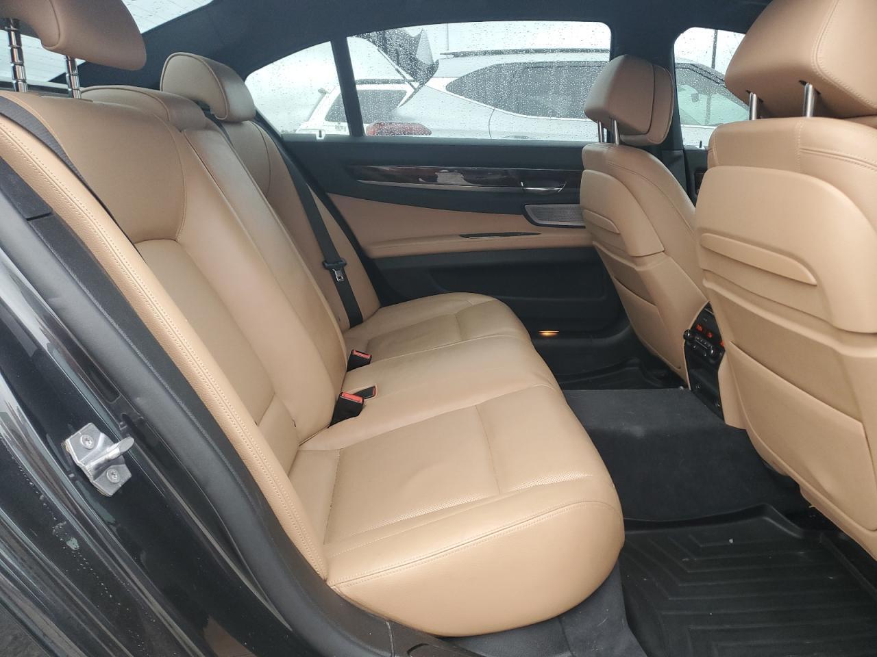 2013 BMW 7 series