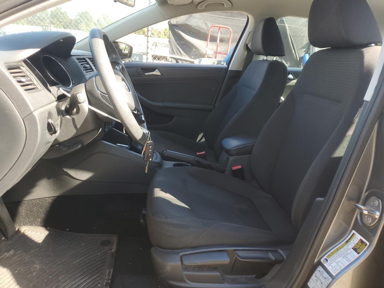 2016 VOLKSWAGEN JETTA