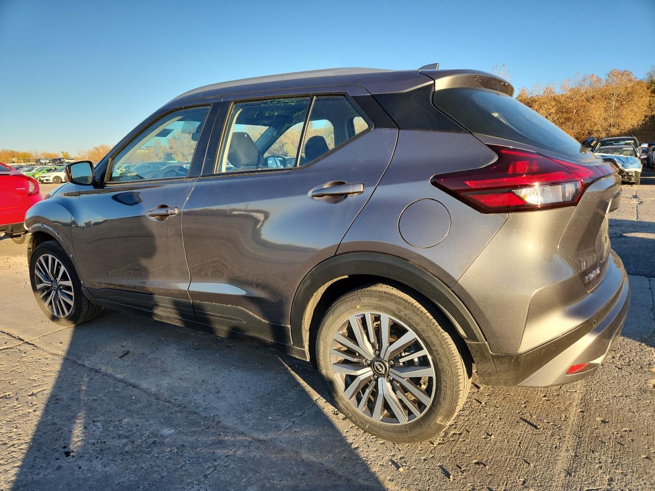 2023 NISSAN KICKS