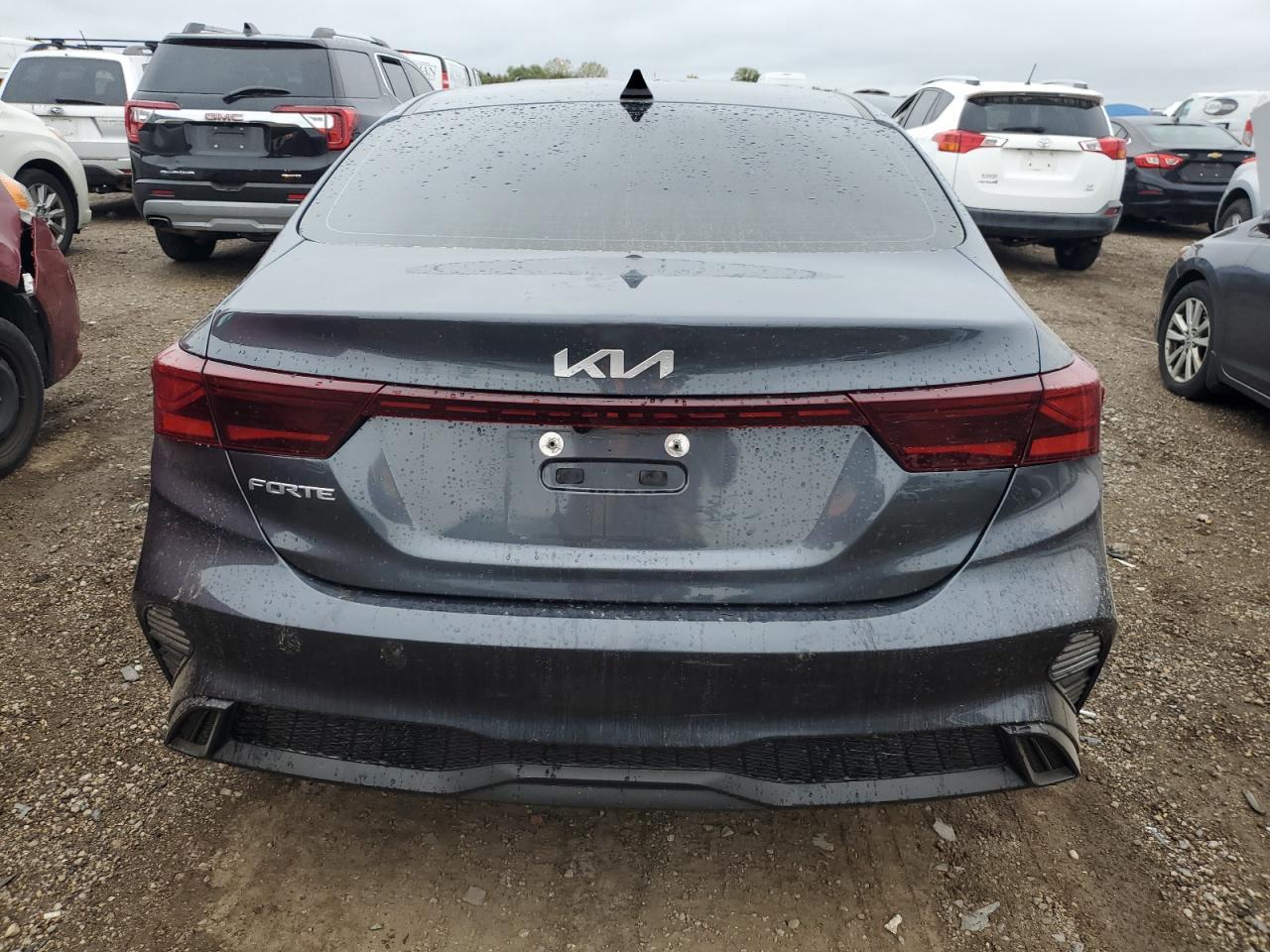 2023 KIA FORTE