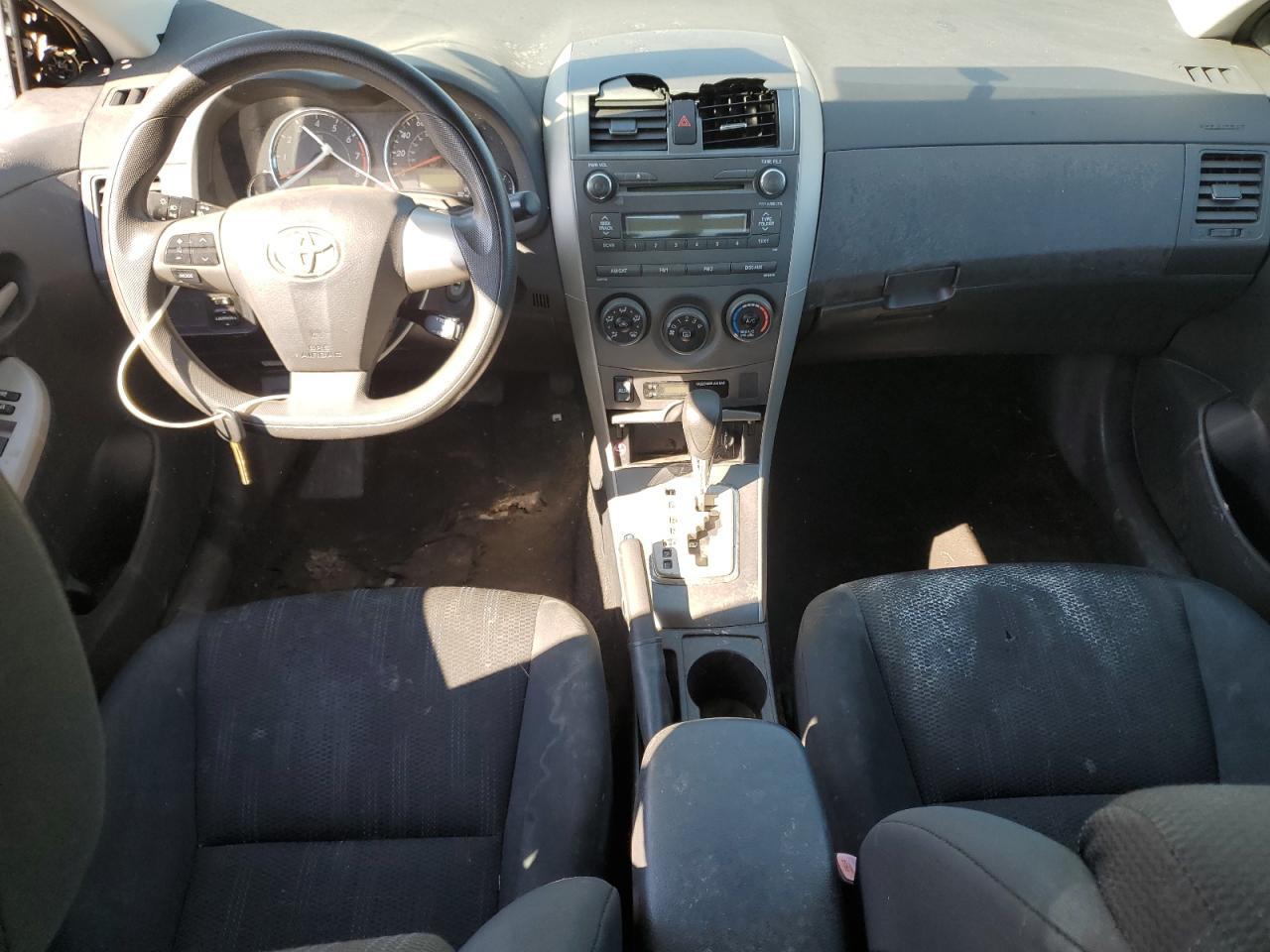 2011 TOYOTA COROLLA