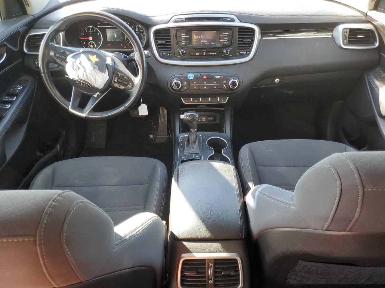 2016 KIA SORENTO