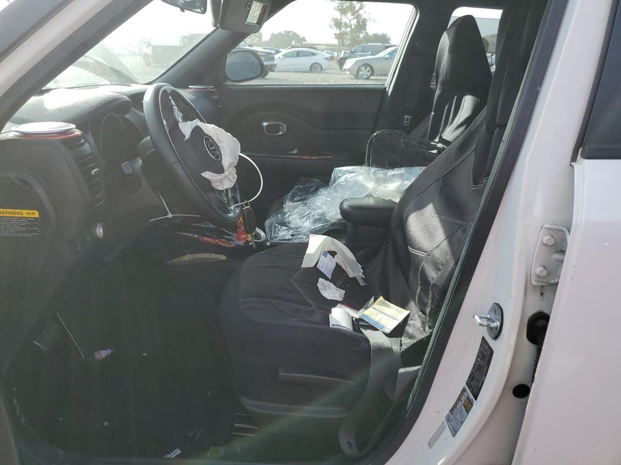 2014 KIA SOUL
