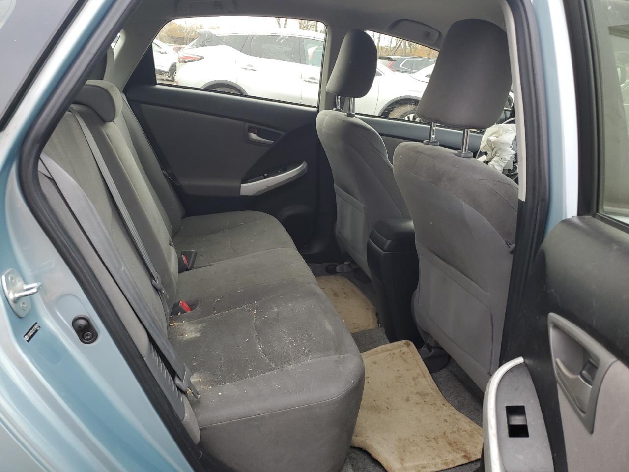 2012 TOYOTA PRIUS