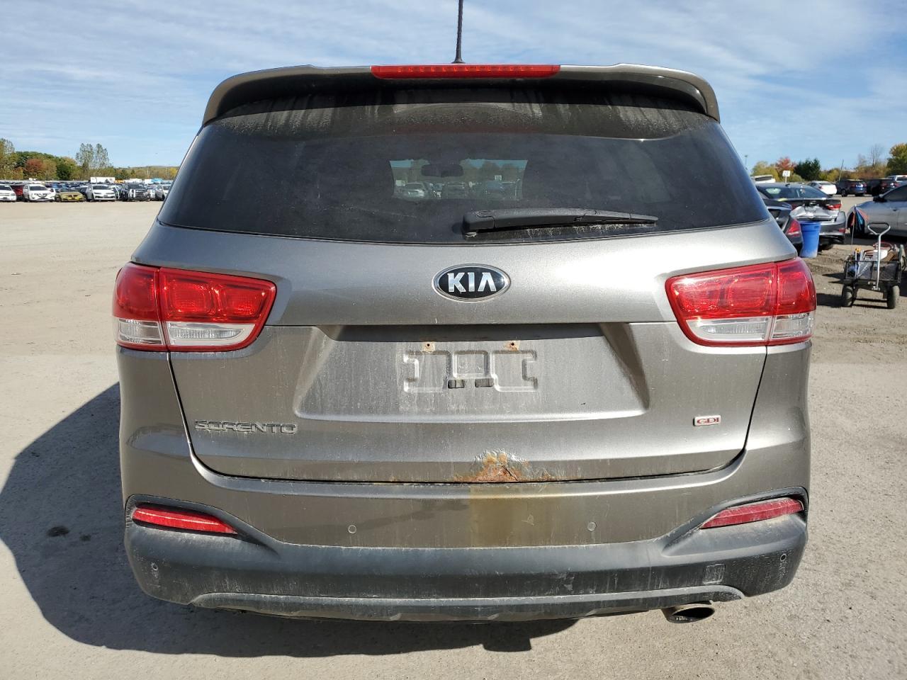 2016 KIA SORENTO