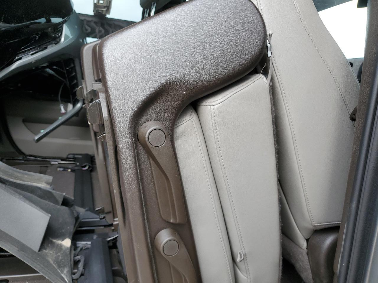 2025 CHEVROLET Suburban