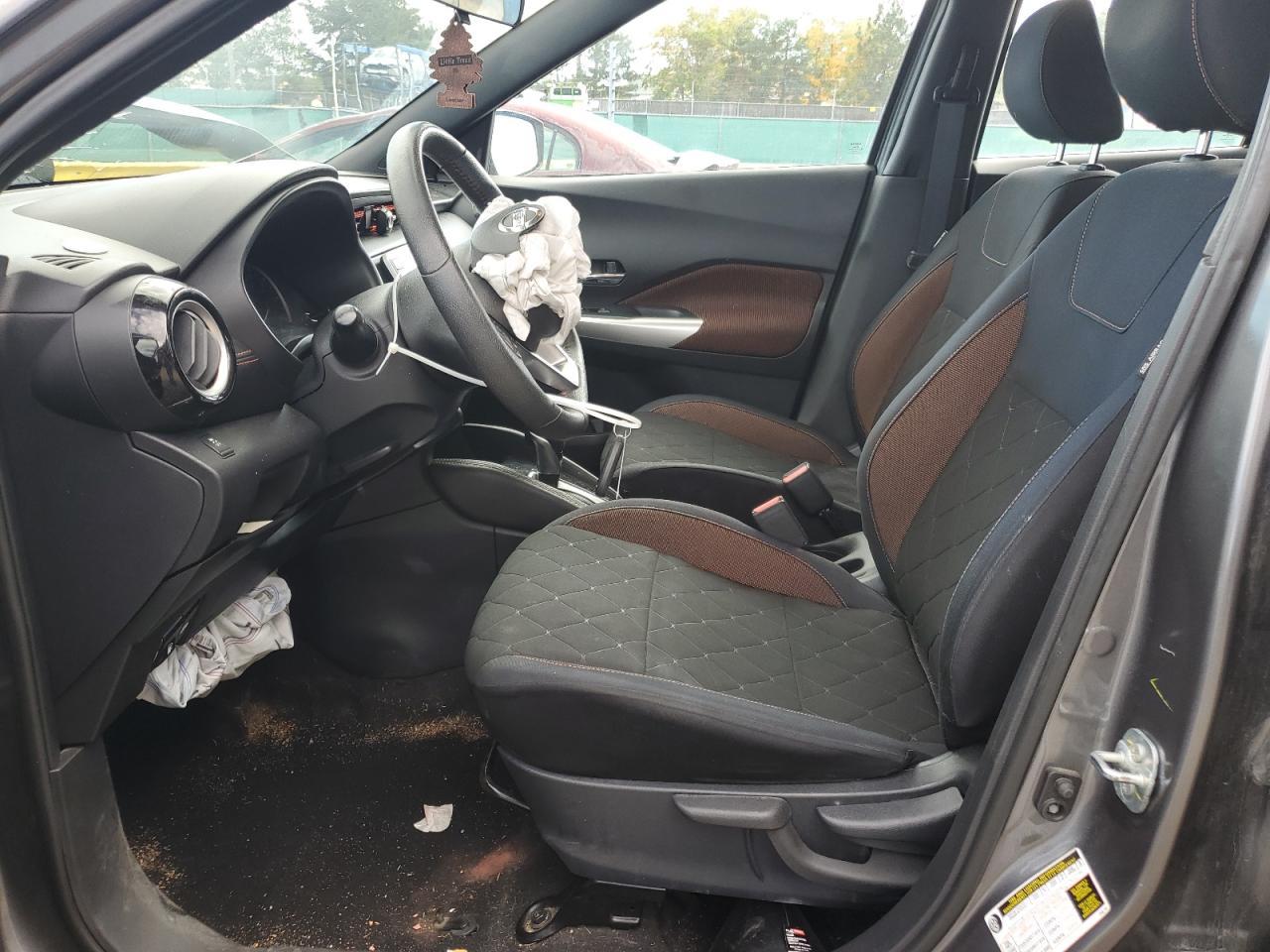 2018 NISSAN KICKS