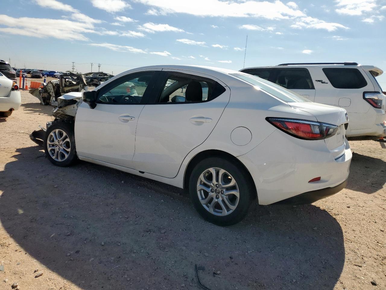 2016 TOYOTA SCION