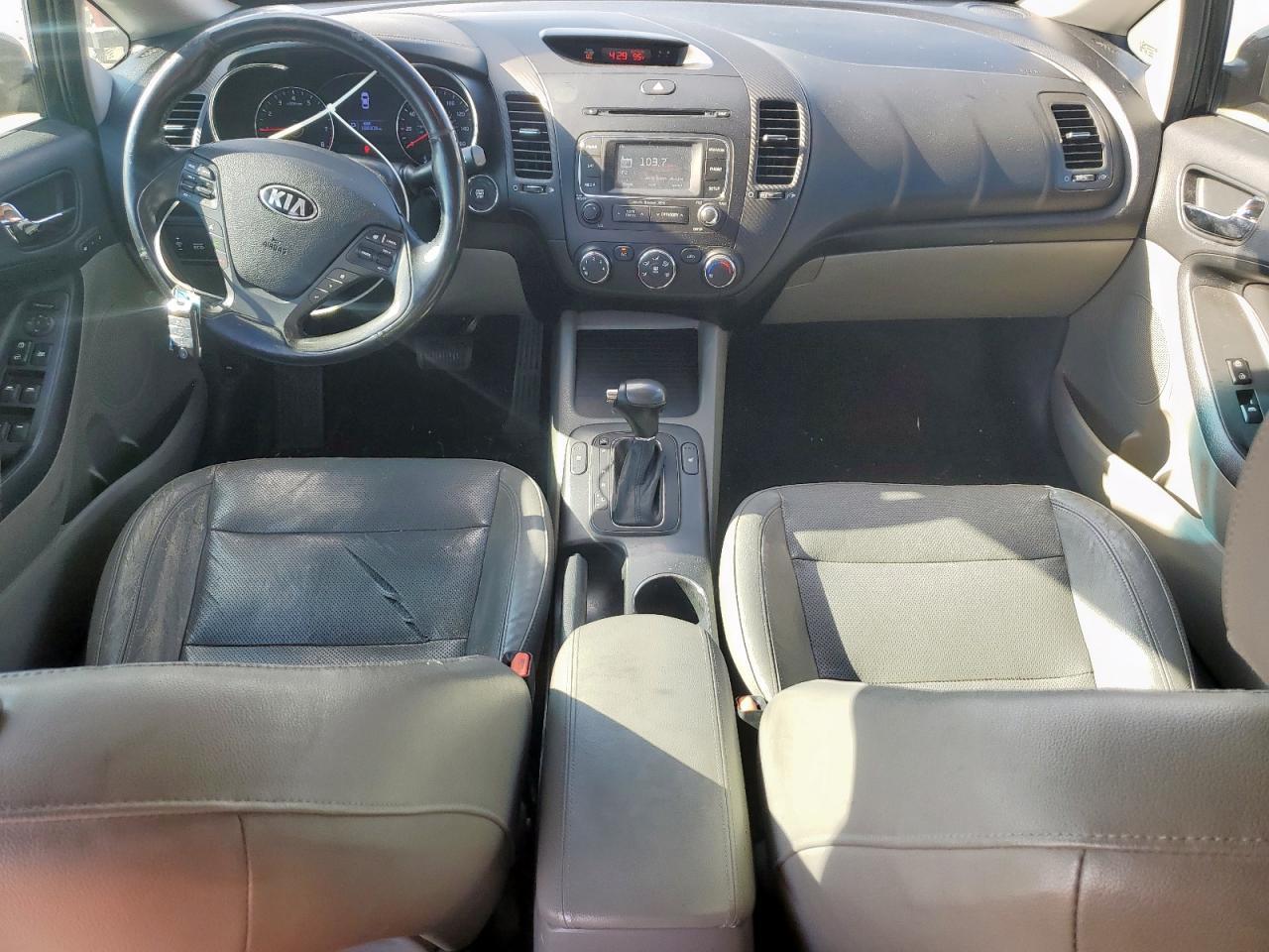 2015 KIA FORTE