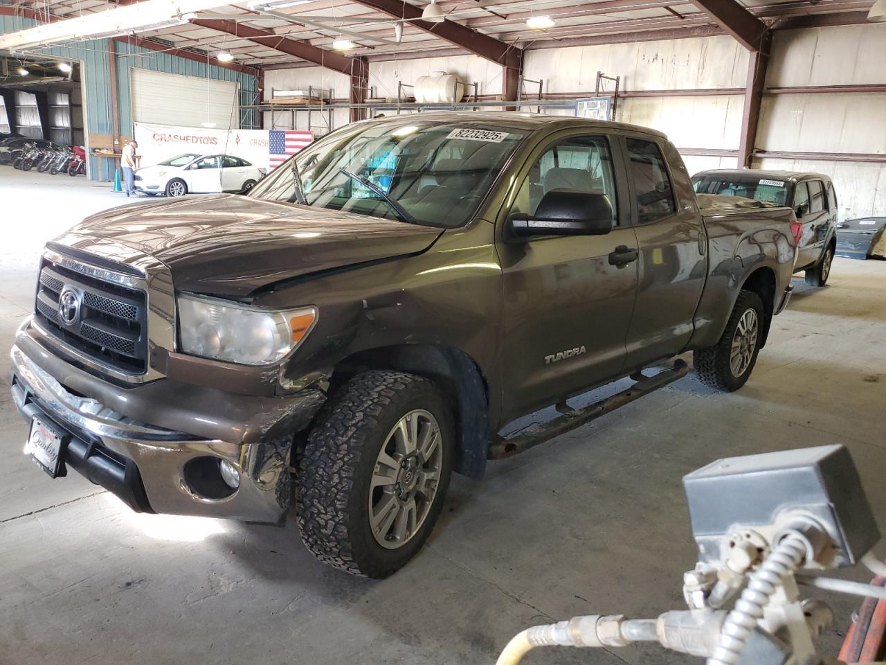 2012 TOYOTA TUNDRA