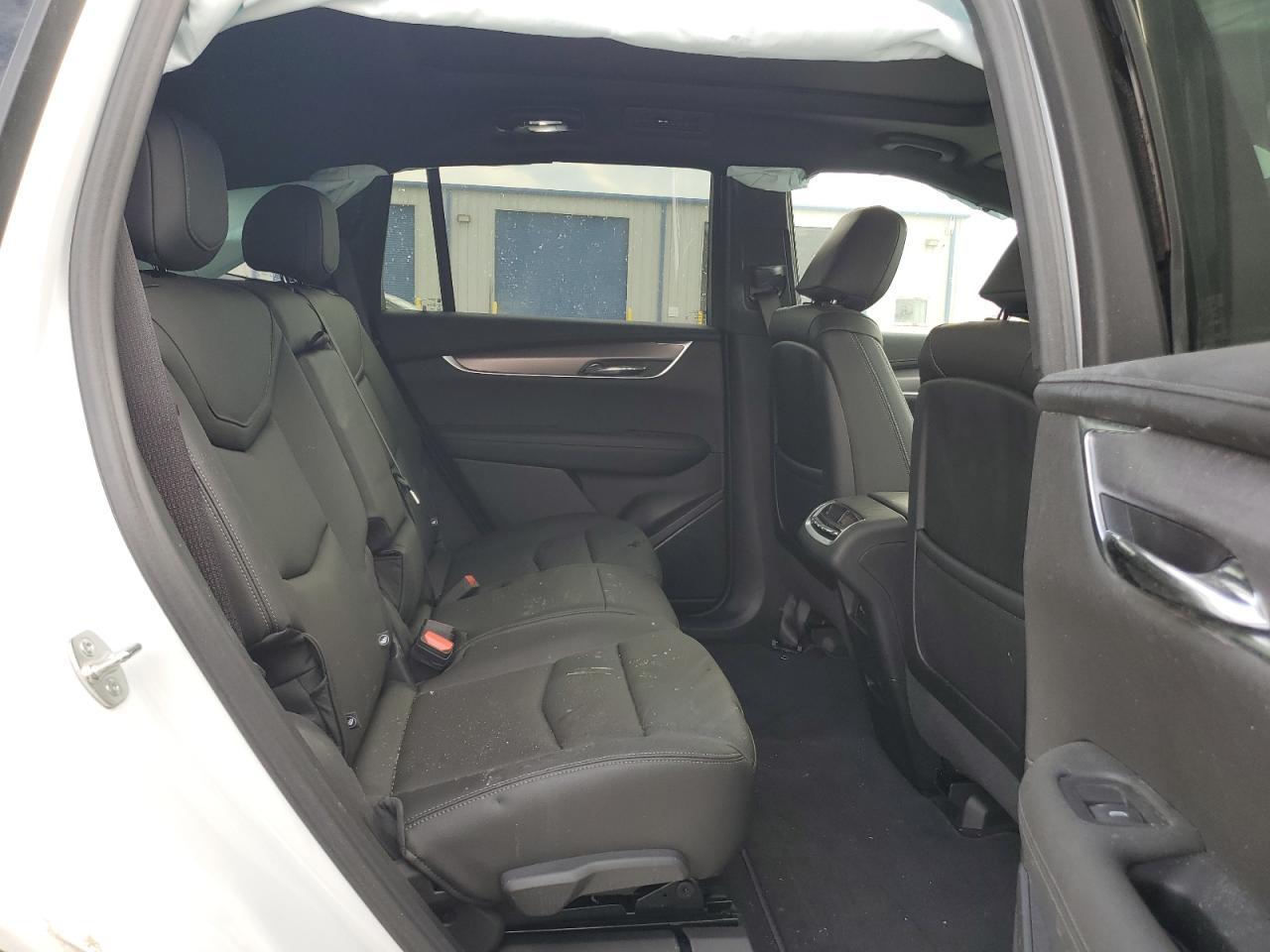 2025 CADILLAC XT6