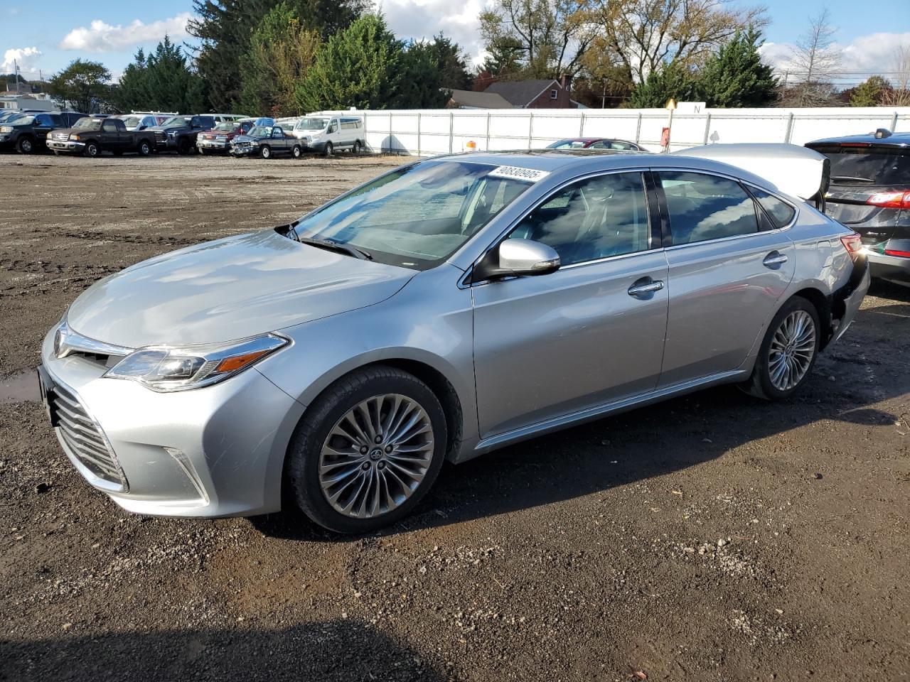 2016 TOYOTA Avalon