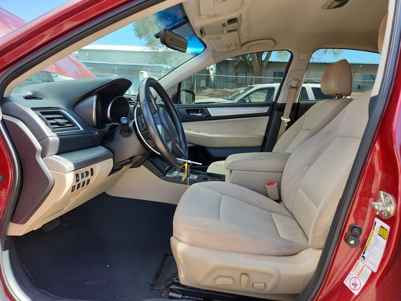 2017 SUBARU Legacy