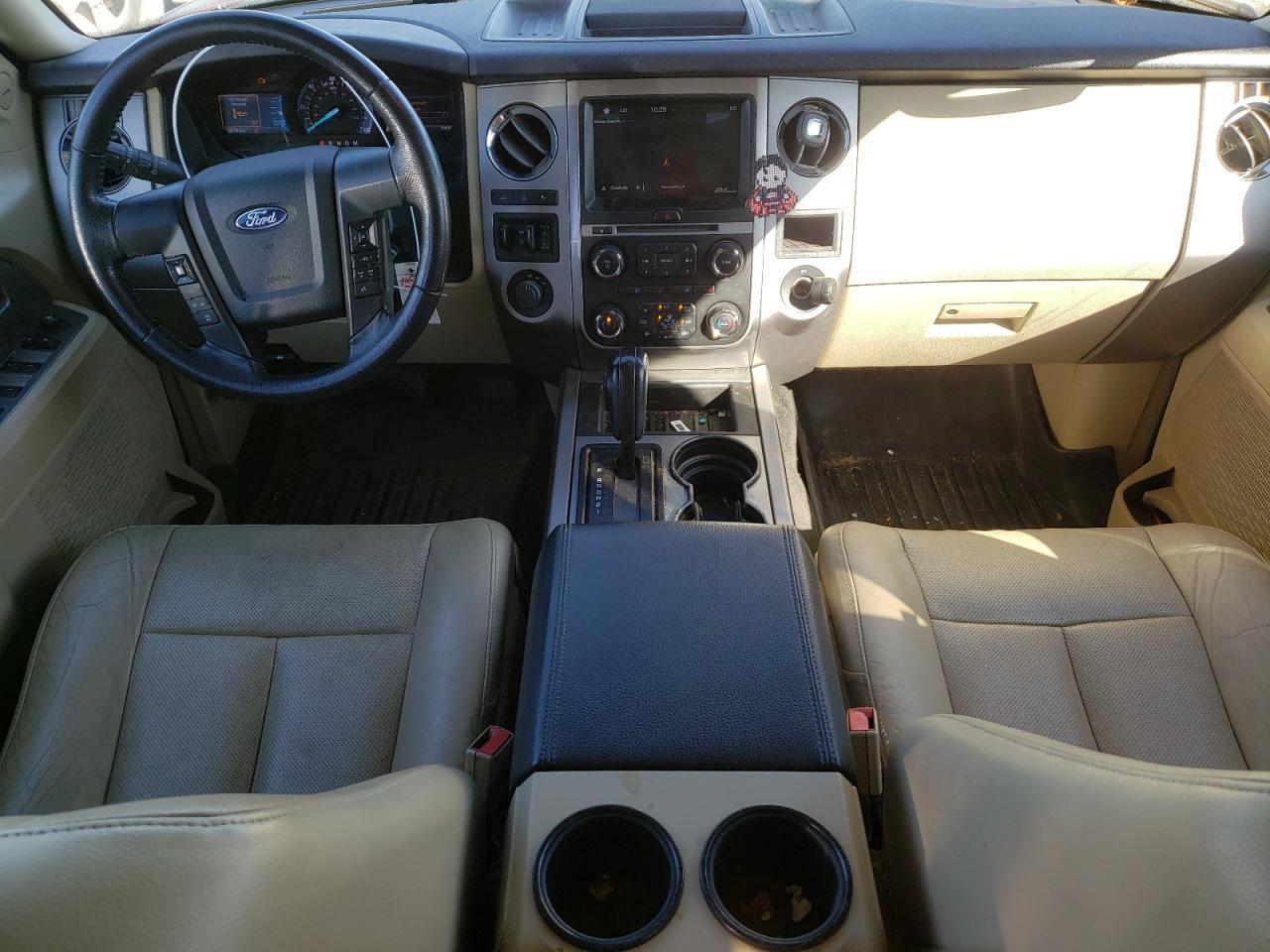2017 FORD Expedition