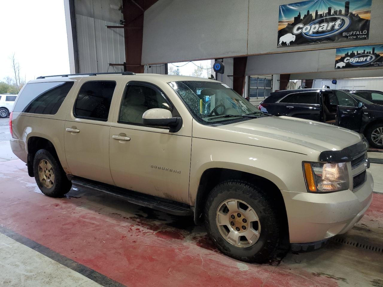 2012 CHEVROLET Suburban