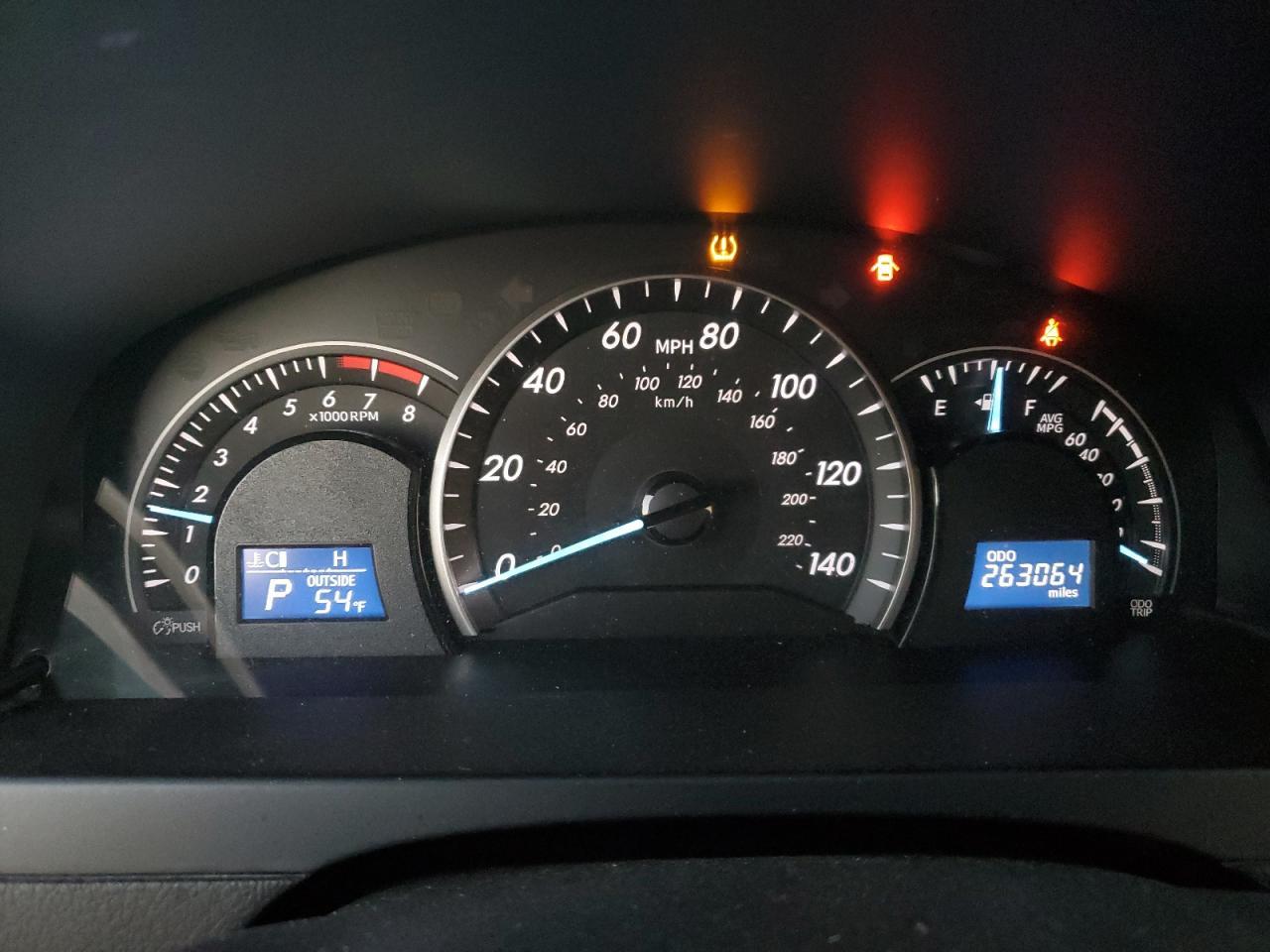2014 TOYOTA CAMRY