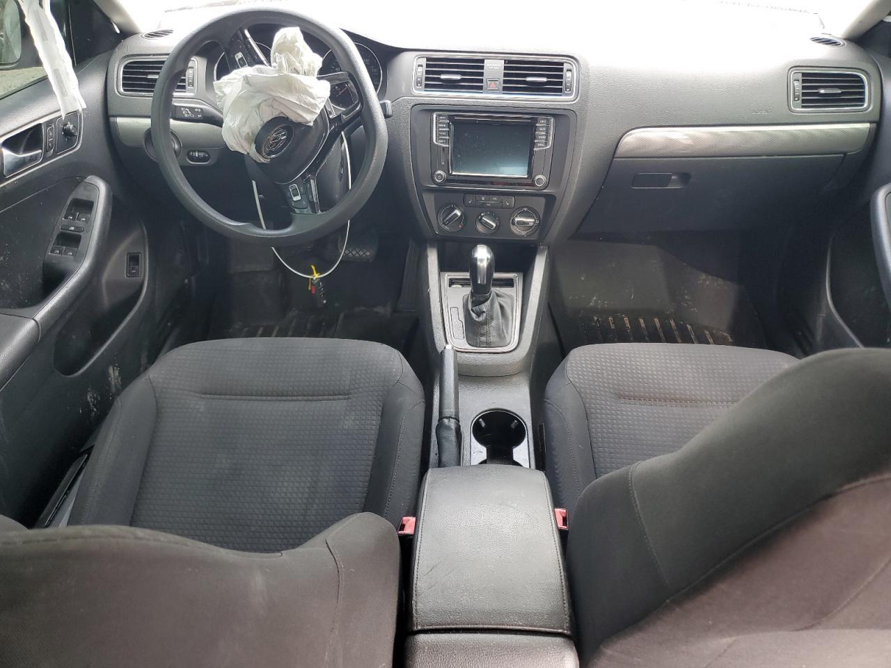 2016 VOLKSWAGEN JETTA