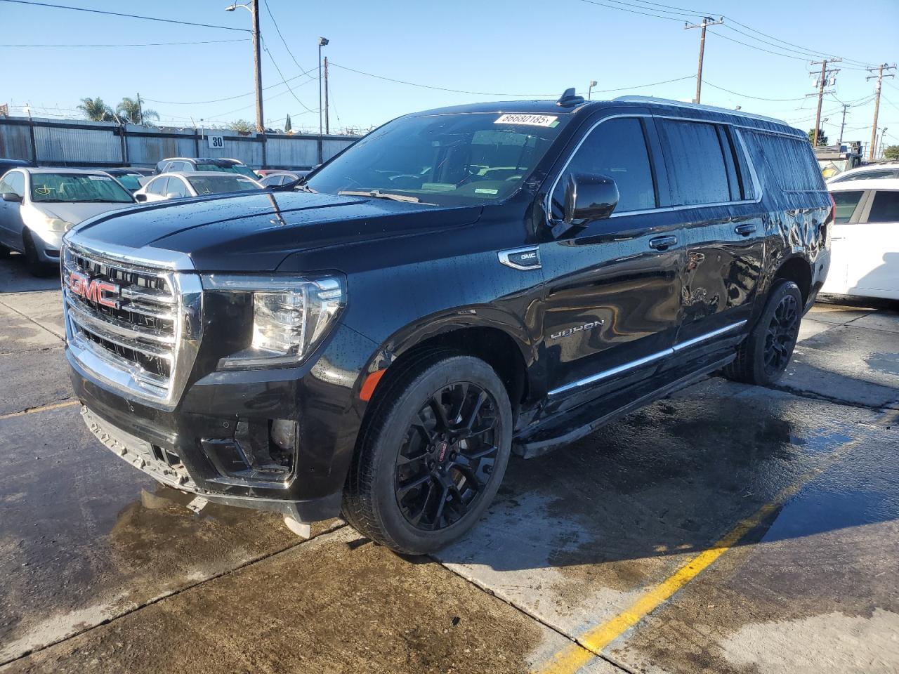 2023 GMC Yukon XL