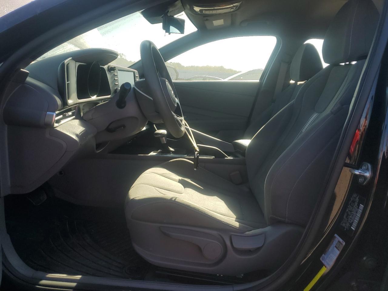 2021 HYUNDAI ELANTRA