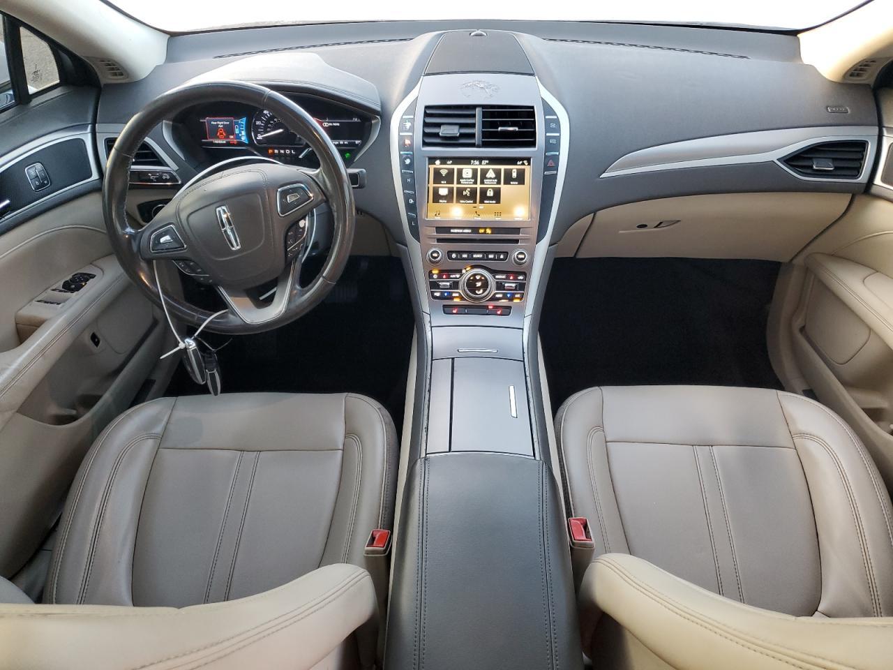2017 LINCOLN MKZ