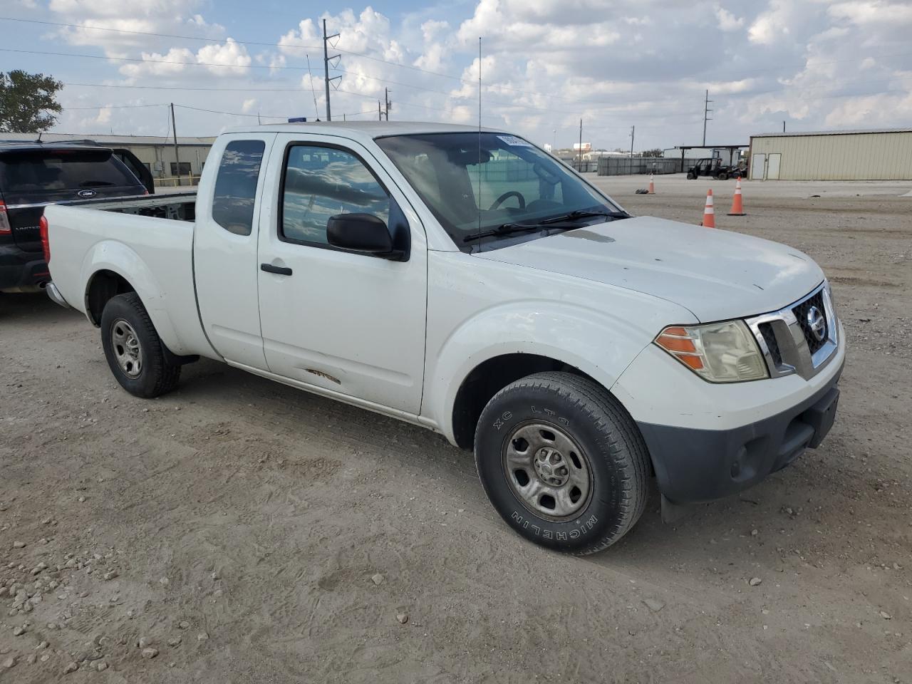 2014 NISSAN Frontier