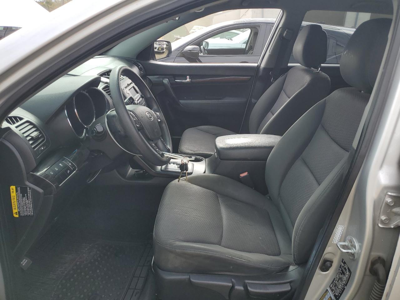 2011 KIA SORENTO