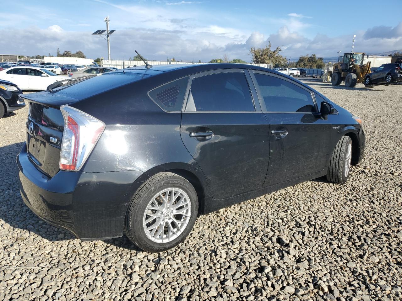 2014 TOYOTA PRIUS