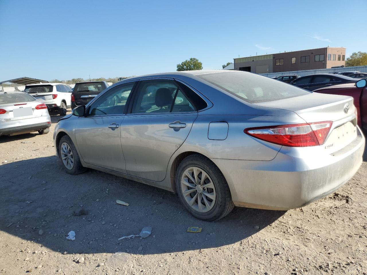2015 TOYOTA CAMRY