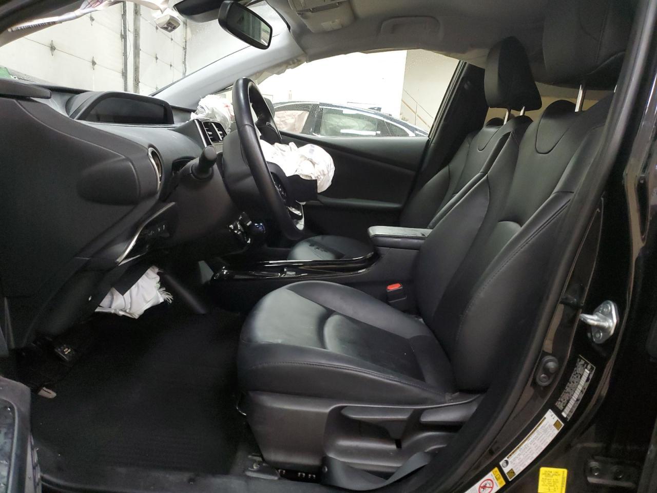2022 TOYOTA PRIUS
