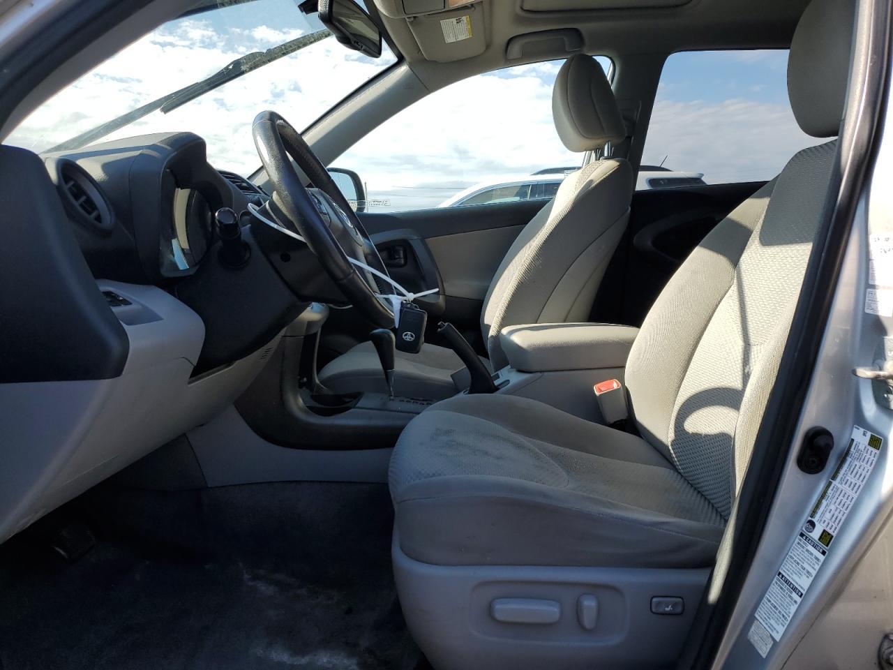 2009 TOYOTA RAV4