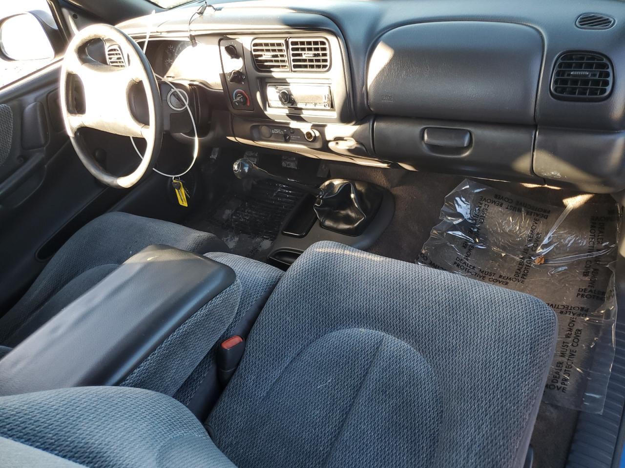 1999 DODGE Dakota