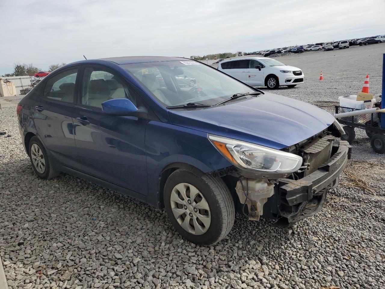 2015 HYUNDAI ACCENT