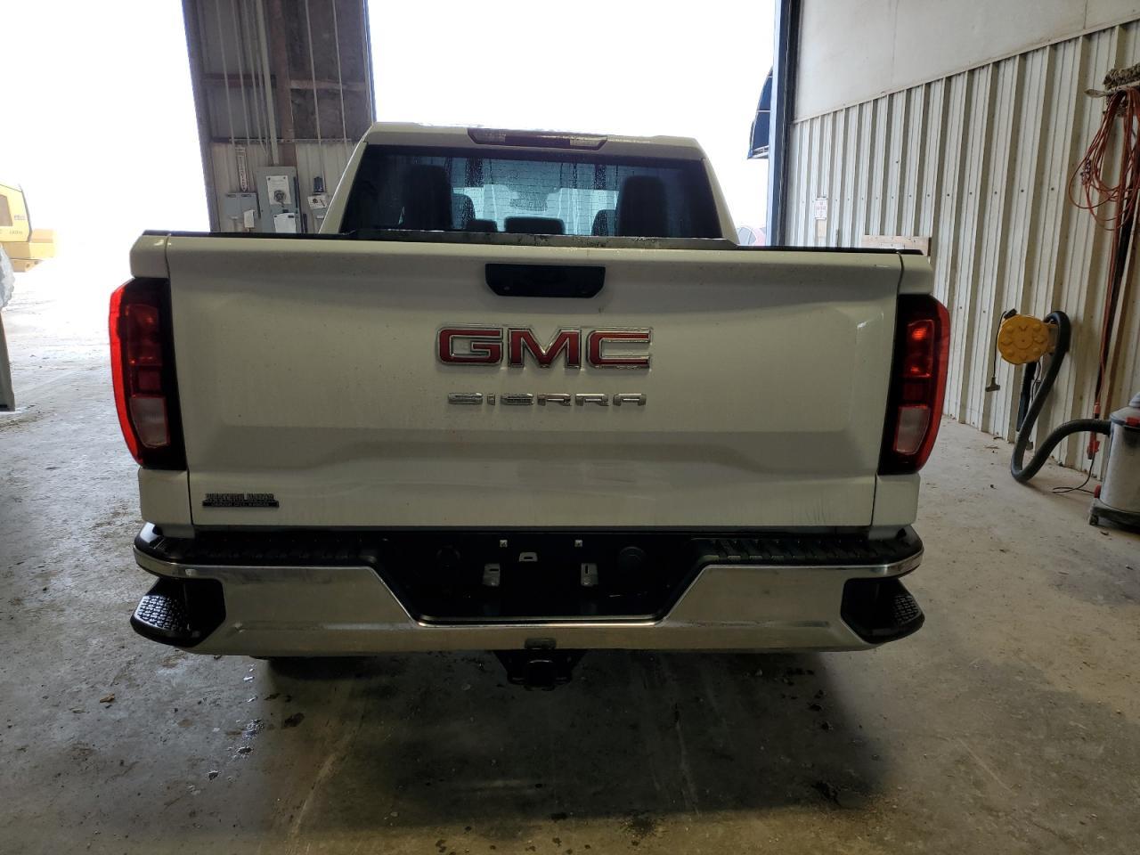 2022 GMC Sierra