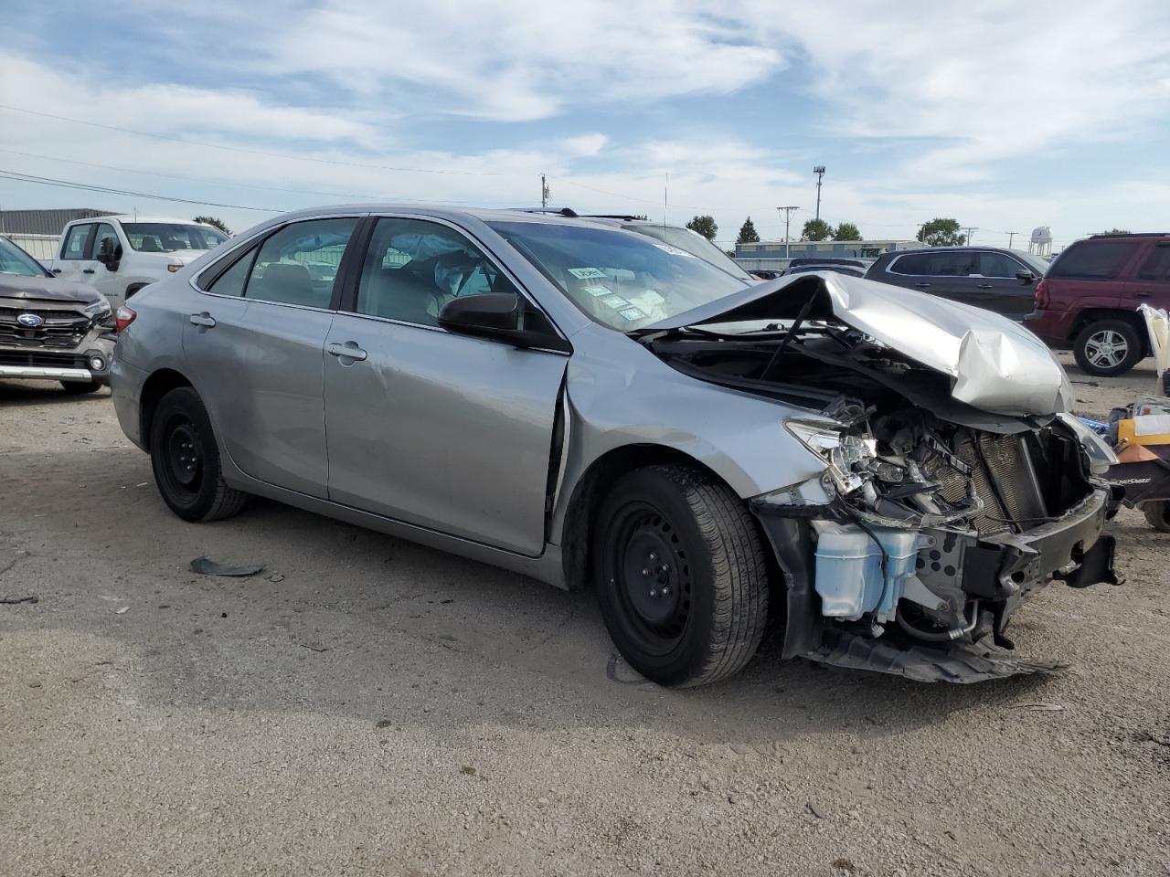 2016 TOYOTA CAMRY