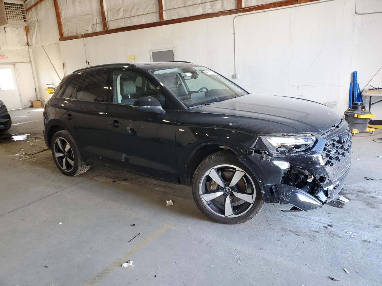 2022 AUDI Q5