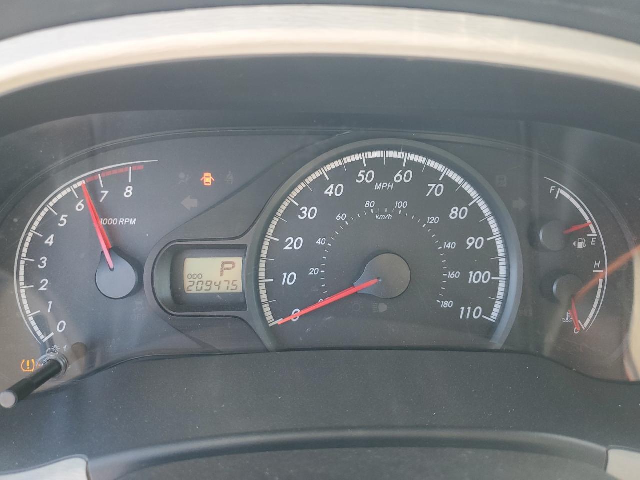 2012 TOYOTA SIENNA