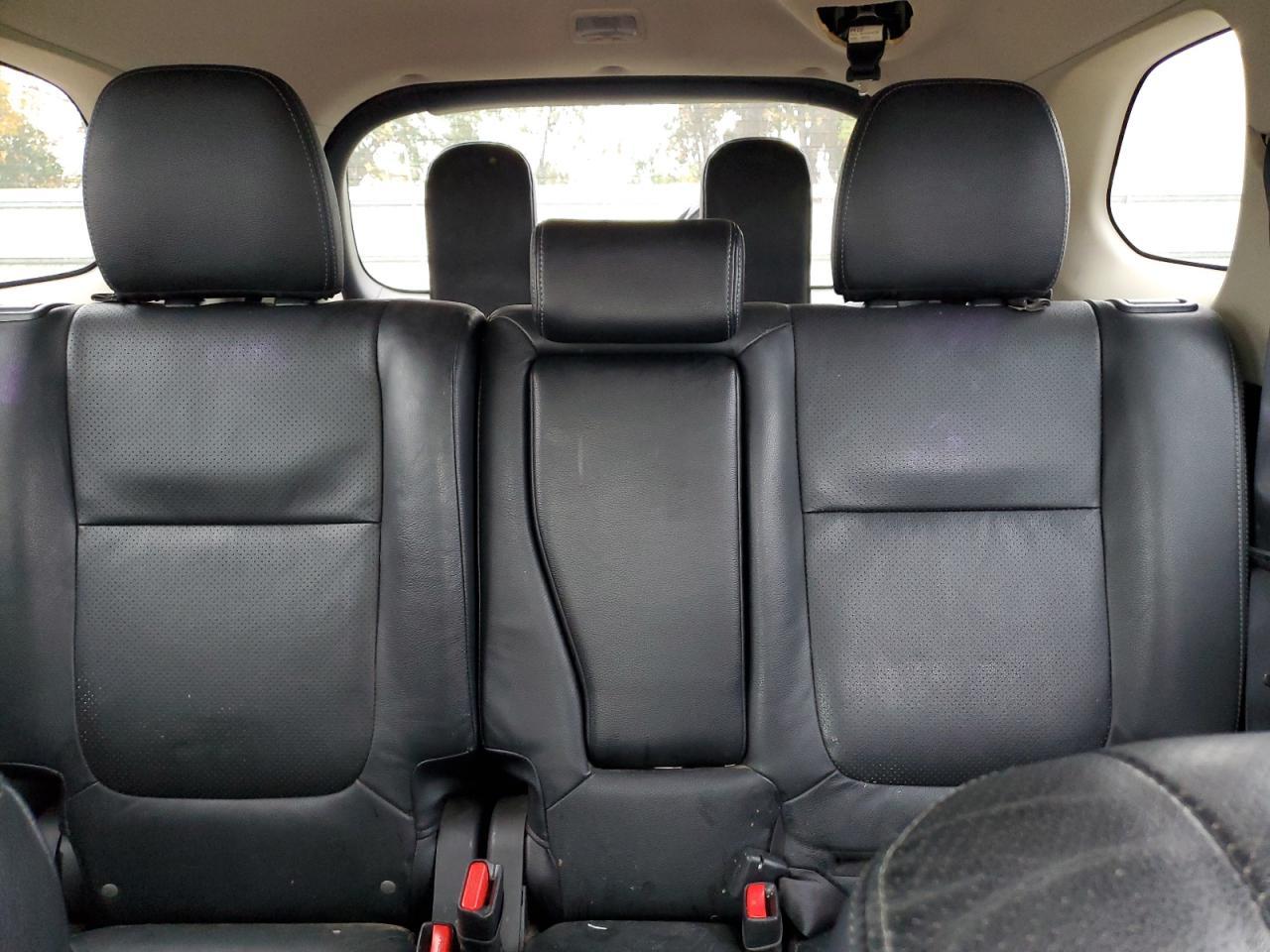 2016 MITSUBISHI outlander