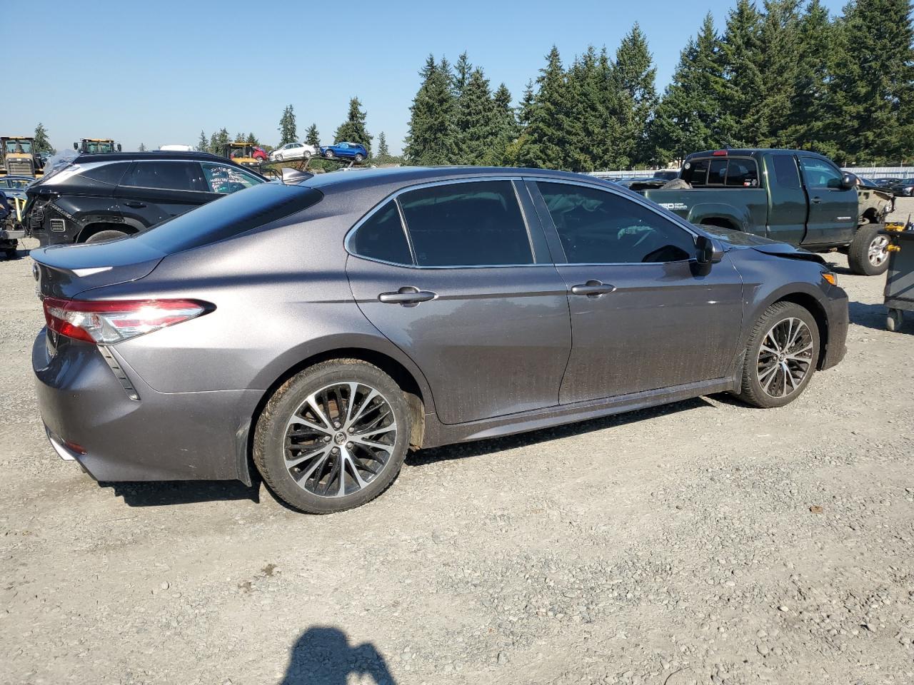 2019 TOYOTA CAMRY