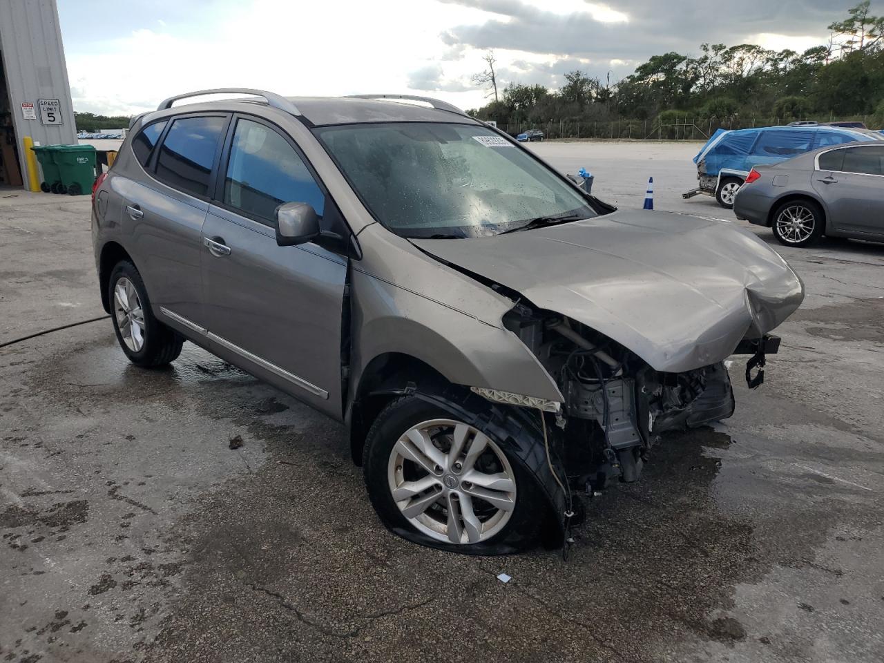 2012 NISSAN ROGUE