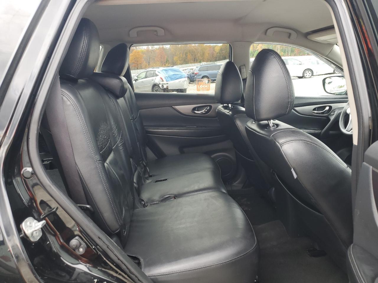 2015 NISSAN ROGUE